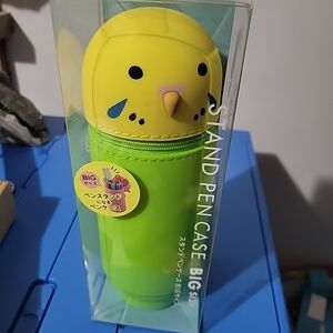 LIHITLAB PuniLabo Stand Up Pen Case (Pen Holder) Parrot